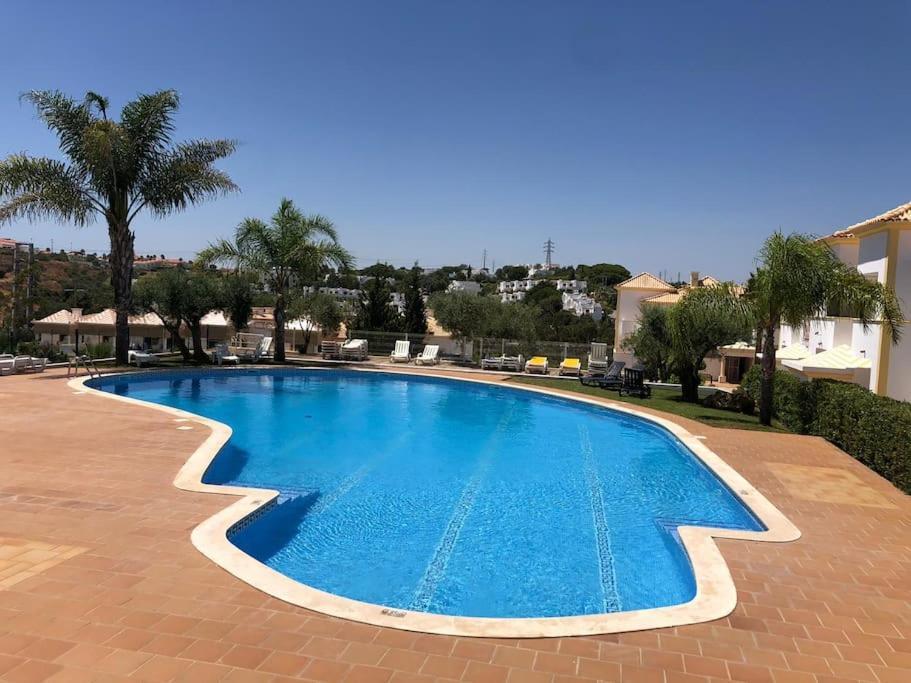 אלבופיירה Villa Adrian & Brian מראה חיצוני תמונה